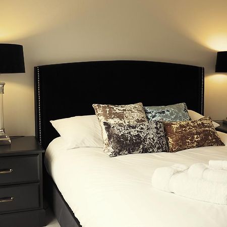 Pinnacle Residences- Vesta Apartments Кеймбридж Екстериор снимка